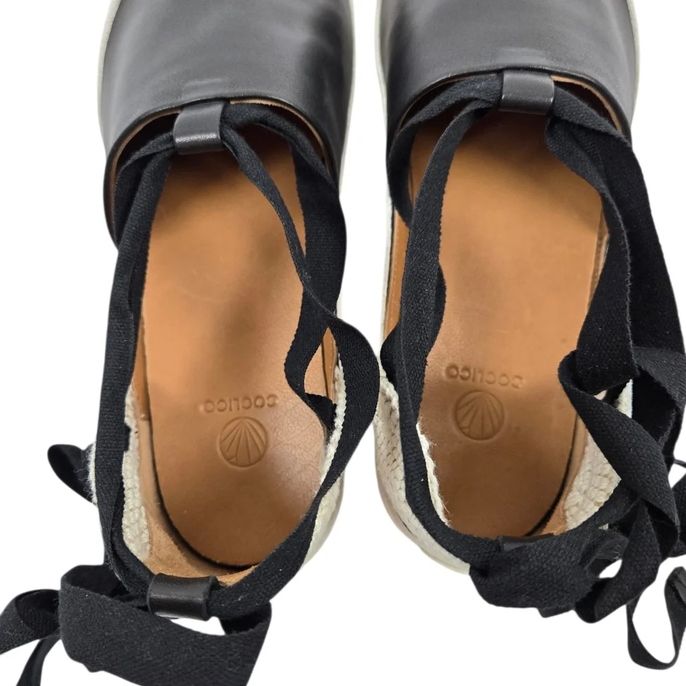 Coclico Kashm Black and White  Lace-up Sneakers